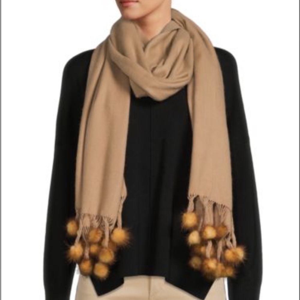 Mink fur Pom Pom black scarf